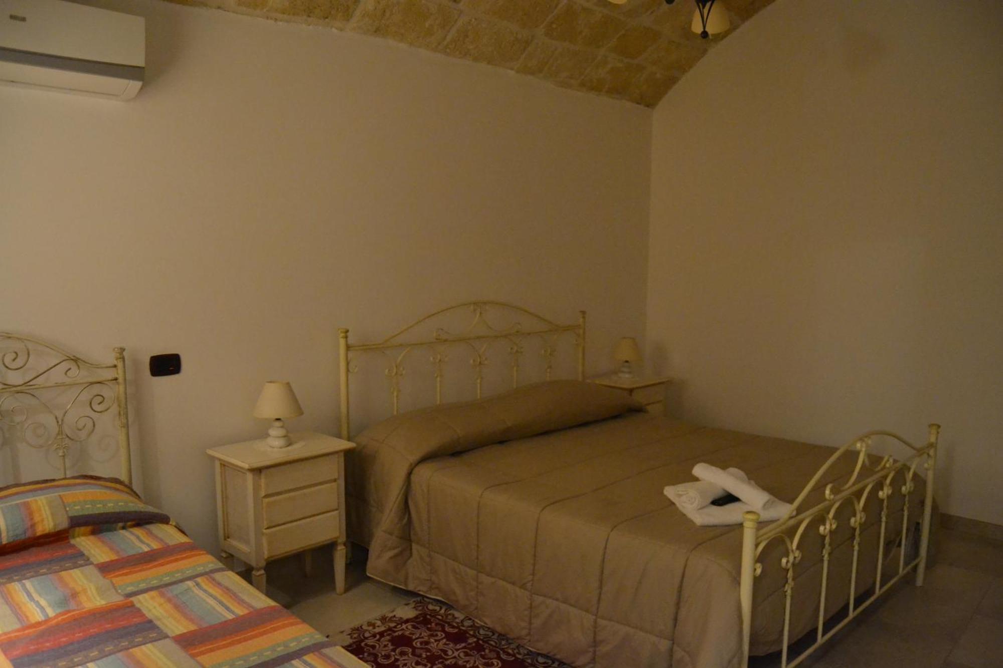 Al Borgo Antico Ristorante E B&B Crispiano Dış mekan fotoğraf