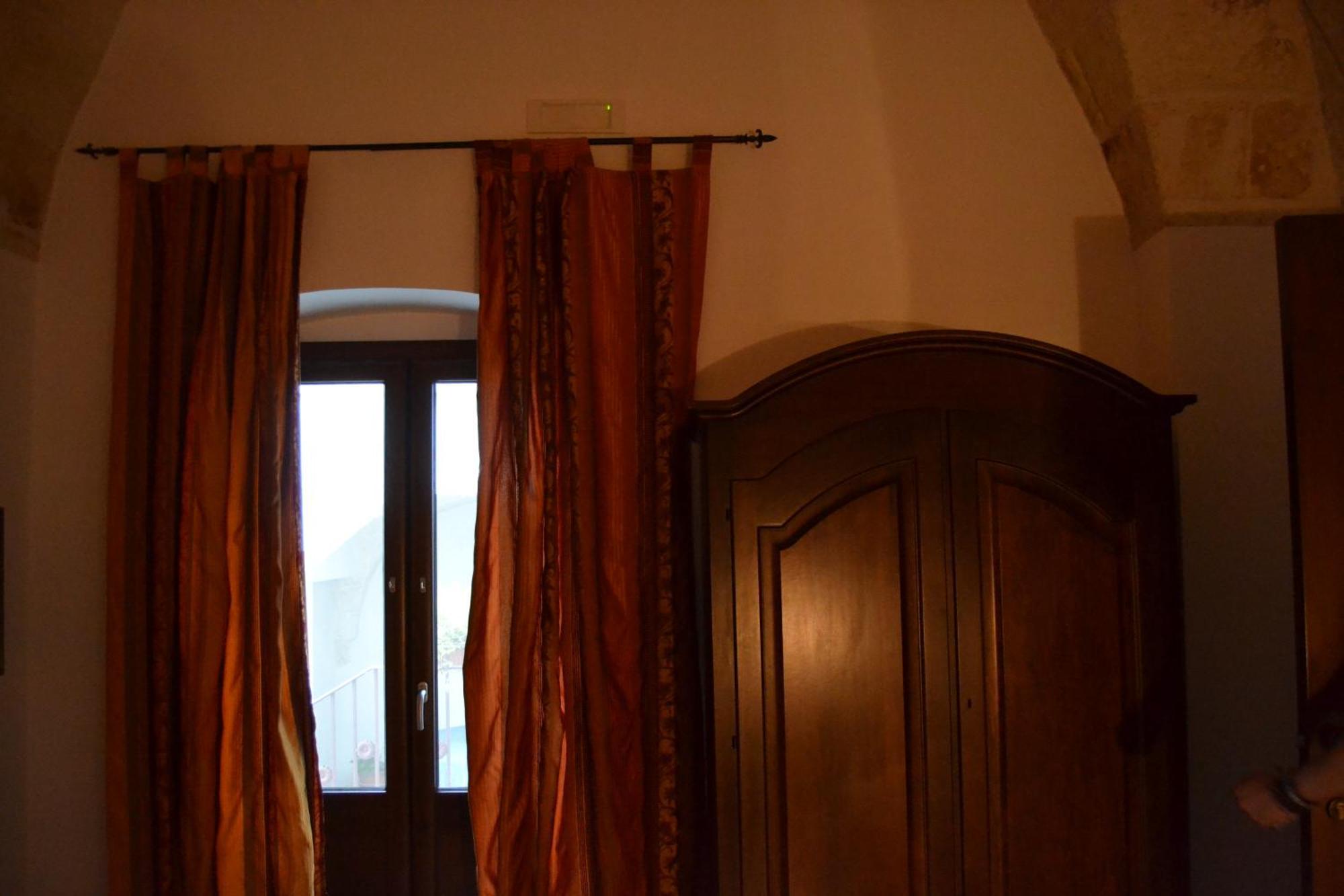 Al Borgo Antico Ristorante E B&B Crispiano Dış mekan fotoğraf