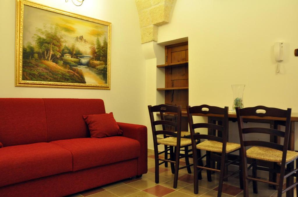 Al Borgo Antico Ristorante E B&B Crispiano Dış mekan fotoğraf