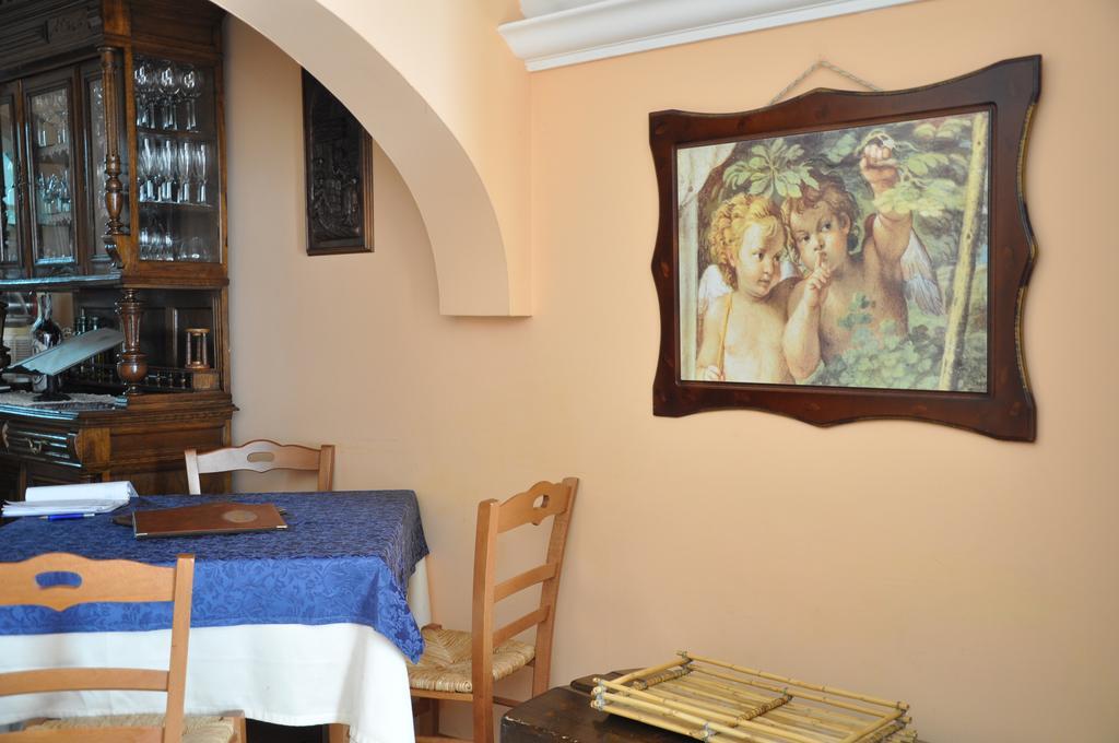 Al Borgo Antico Ristorante E B&B Crispiano Dış mekan fotoğraf