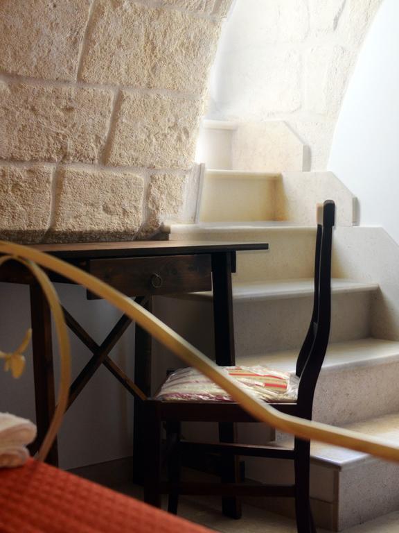 Al Borgo Antico Ristorante E B&B Crispiano Dış mekan fotoğraf